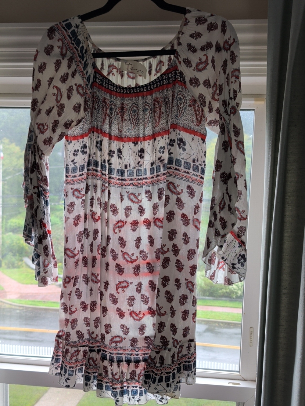 Vintage White Paisley Tunic Dress with Red and Navy Accents